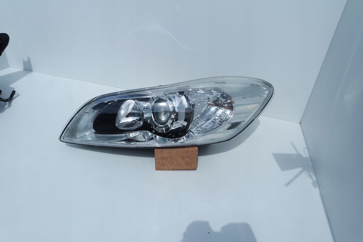 фото №9, Лампа перед ліва права лінза volvo c30 рестайлінг європа