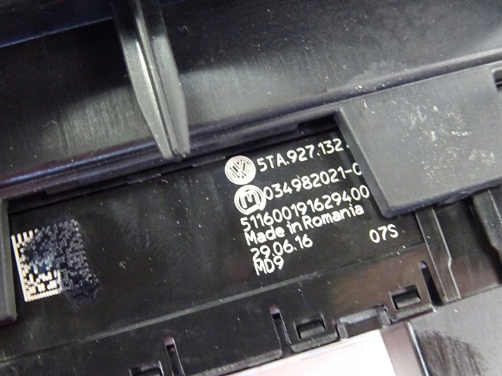 фото №10, Vw touran iii 5t рамка панель климат 5tb863041b
