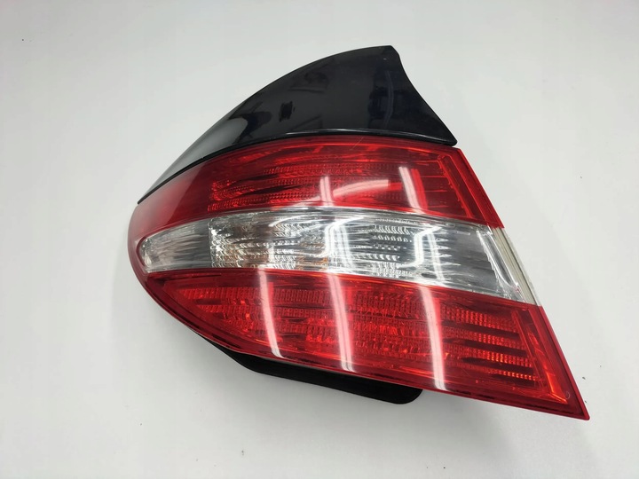 фото №1, Mercedes cl203 clc купе рестайлинг лампа зад задняя левая a2038204764