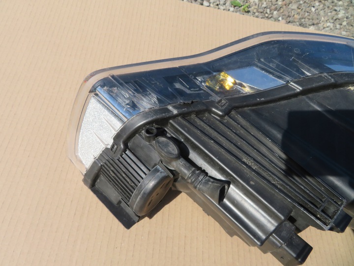 фото №12, Лампа левая левый перед audi a1 2010-2014 8x0941003