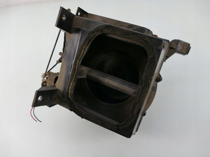 фото №1, Volvo s40 i v40 отопитель воздуходувка mf116300