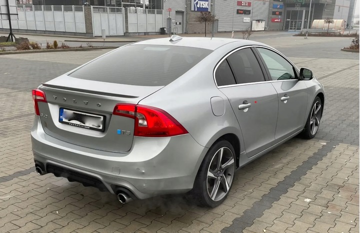 фото №7, Volvo s60 2010 спойлер r-design спойлер підкладка