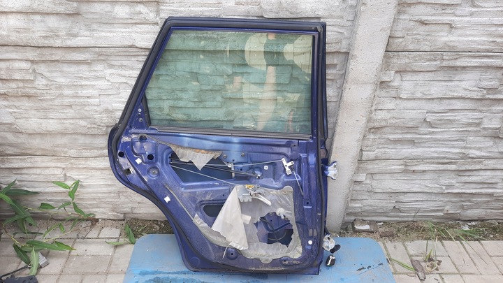 фото №13, Двері зад задні ліві volvo v40 00-04r