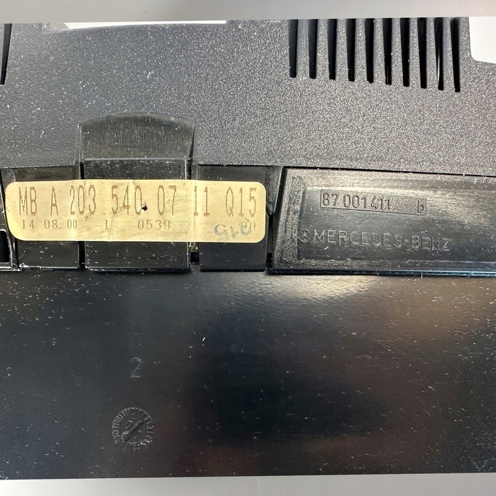 фото №5, Спідометр  прилади mercedes w203 2.0 b a2035400711