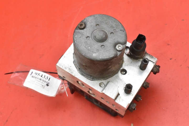 фото №5, Насос abs 44540-05040 toyota avensis t25 2.0 vvti 147 km 02-06