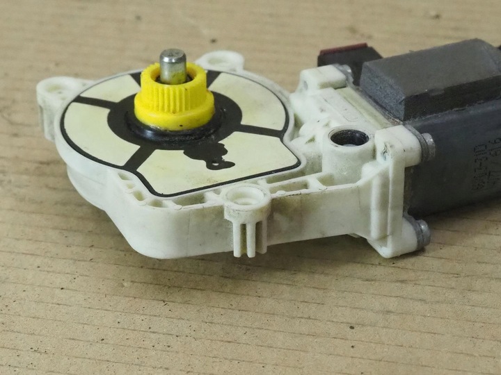 фото №14, Двигунчик скла лівий зад saab 9-3 93 ii рестайлінг 07-12r.