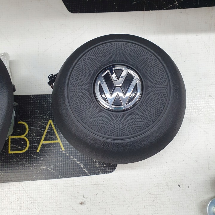фото №10, Vw up! 1s рестайлінг торпедо консоль подушки ремені подушка