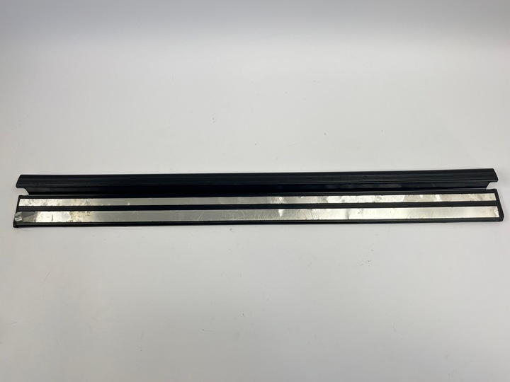 фото №1, Планка порогова накладка порога mercedes w124 sedan універсал перед праві лівий