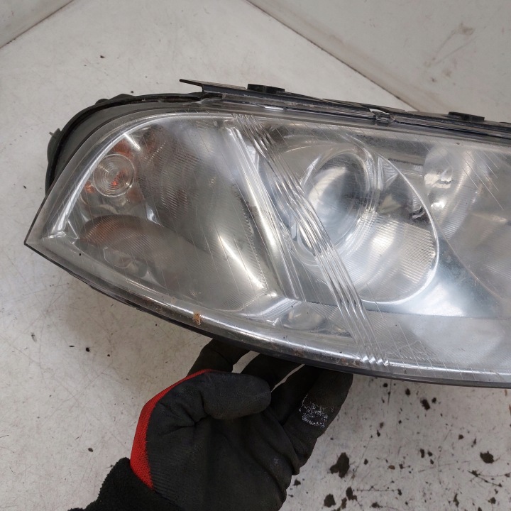 фото №16, Volkswagen passat b5 рестайлинг фара правая передняя линза hella 3b0941016an