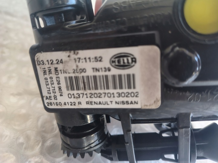 фото №4, Фара renault nissan галоген права led ідеальний стан 261504122r