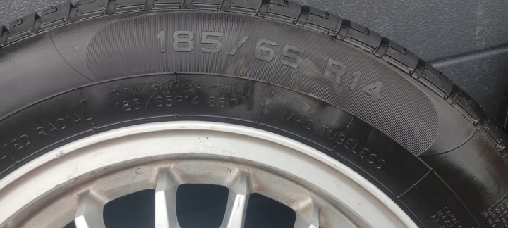 фото №11, Bmw e30 325i 3er диски алюминий 14' + шины 4 штуки 1125688 красивый