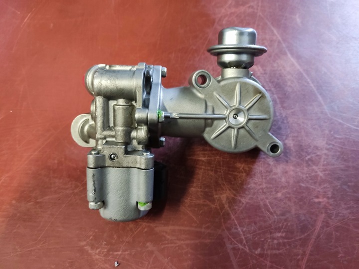 фото №6, Насос пального mercedes w207 w204 cgi a2710702201