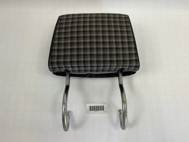 фото №8, Подголовники задней сиденья полки чёрный решётка спортлайн mercedes w124 sedan