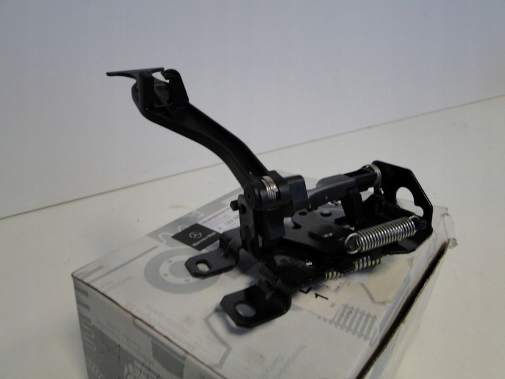 фото №7, Mercedes a клас 169 w169 замок капота