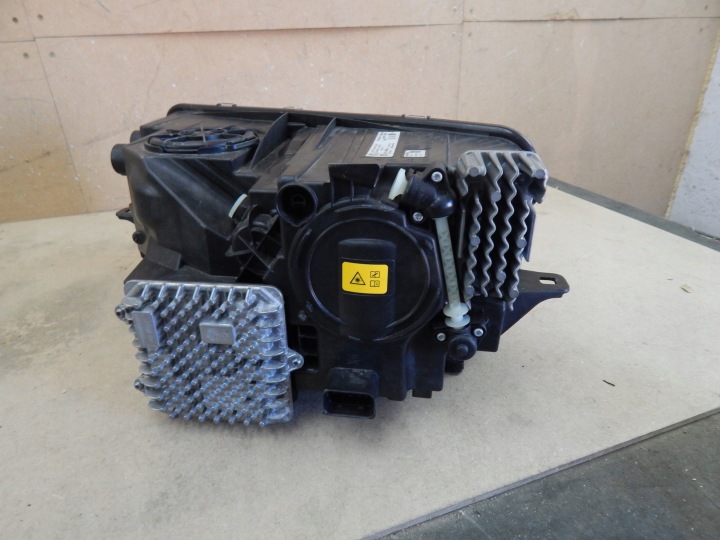 фото №8, Rolls royce cullinan laser фара правая передняя правое перед 63.11-8498332