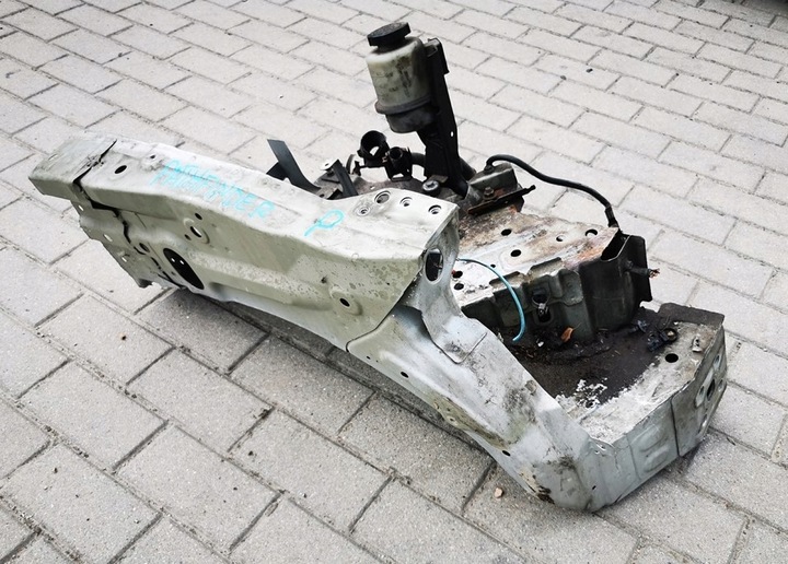 фото №1, Pathfinder r51 лонжерон четверть правая перед