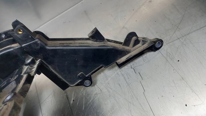 фото №8, Кришка клапанів 9689112980 volvo s40 v50 1.6 hdi d2 115km