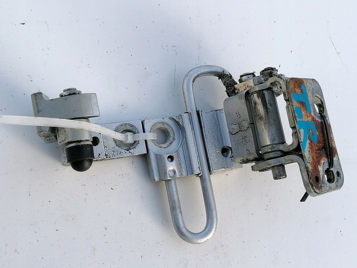 фото №4, Golf 4 iv bora петли дверь зад правый 1j4833412c