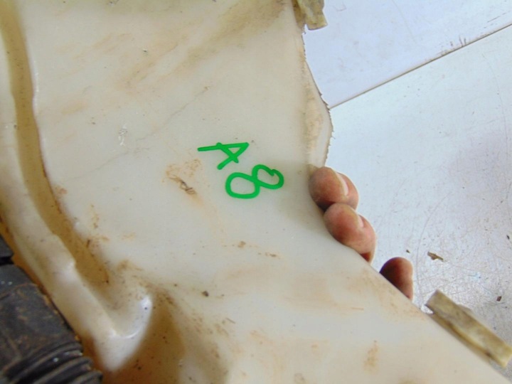 фото №8, Бачок омывателя audi a8 d3 4e0955453