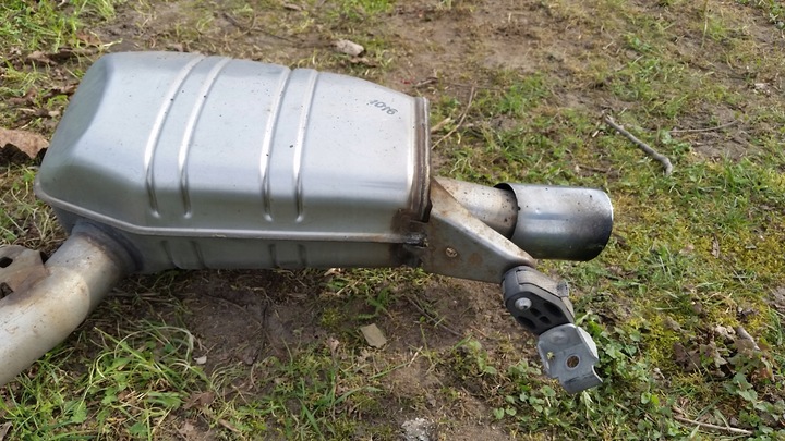 фото №15, Bmw 5 f10 ,f11 530d 3.0d 8517667 вихлоп глушник