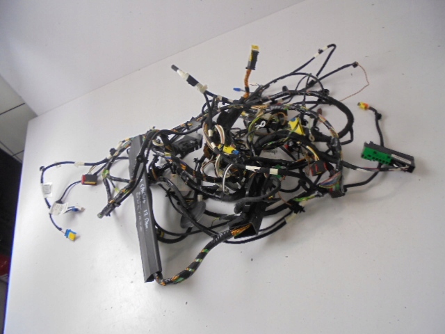 фото №2, Установка інтер'єру citroen c4 cactus передній рестайлінг 2014 рік