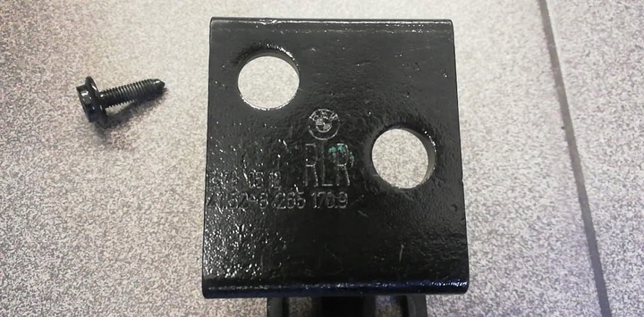 фото №6, Bmw x5 e53 петля дверь правый зад org