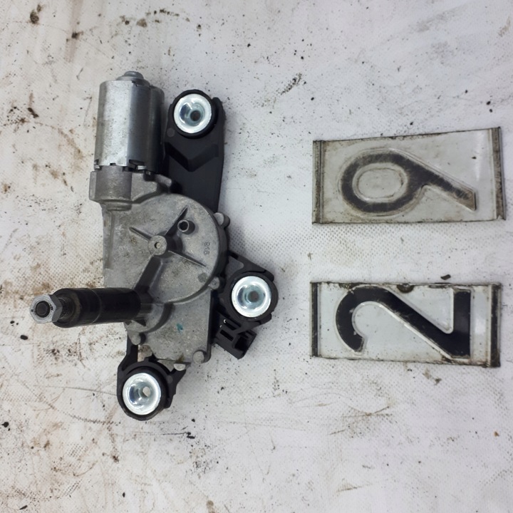 фото №1, Ford c max моторчик дворник зад 0390201823