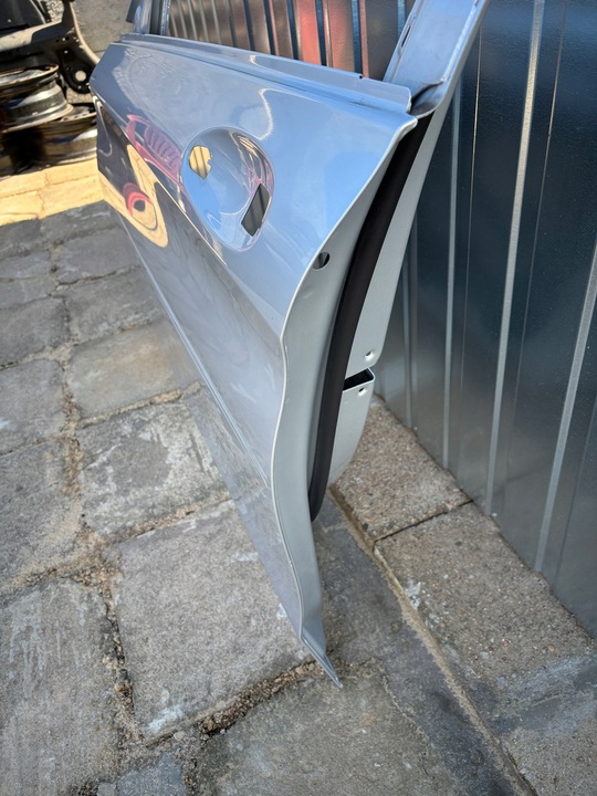 фото №8, Дверь левая передние mercedes c класс w205 a205 a2057220110