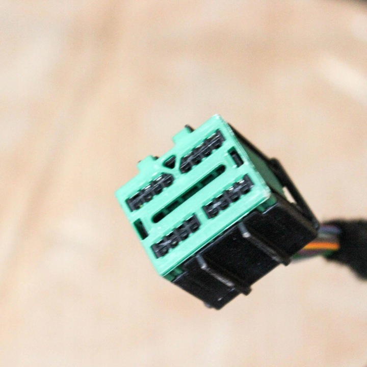 фото №7, Ford kuga ii 2020 стеля