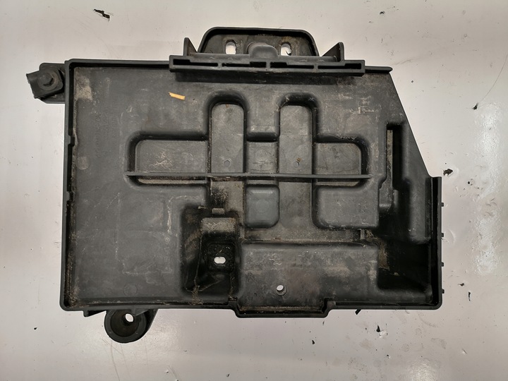 фото №1, Kia sportage iii 11r основание акумулятора 1.7crdi