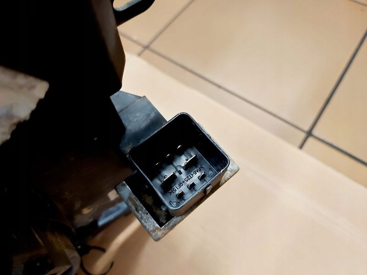 фото №10, Renault clio 4 iv вентилятор радиатор 214818009r