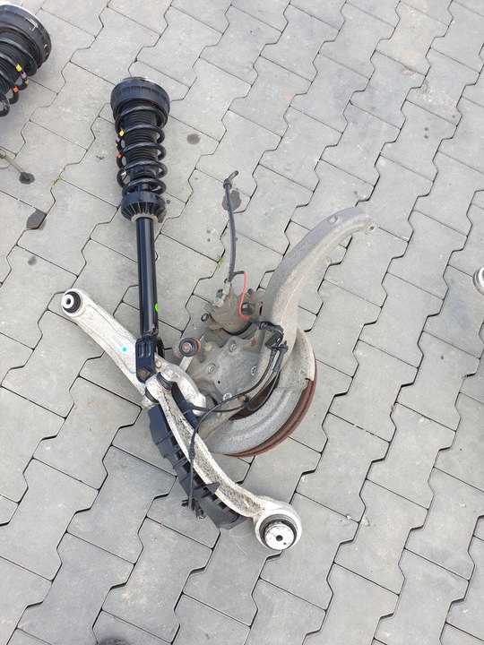 фото №1, Амортизатор поворотный кулак суппорт левый перед jaguar xe gx73-3k186-ab