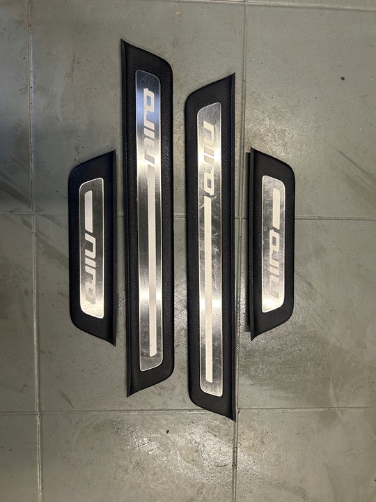 фото №1, Накладка планка порогова комплект хром kia niro 2019 fv