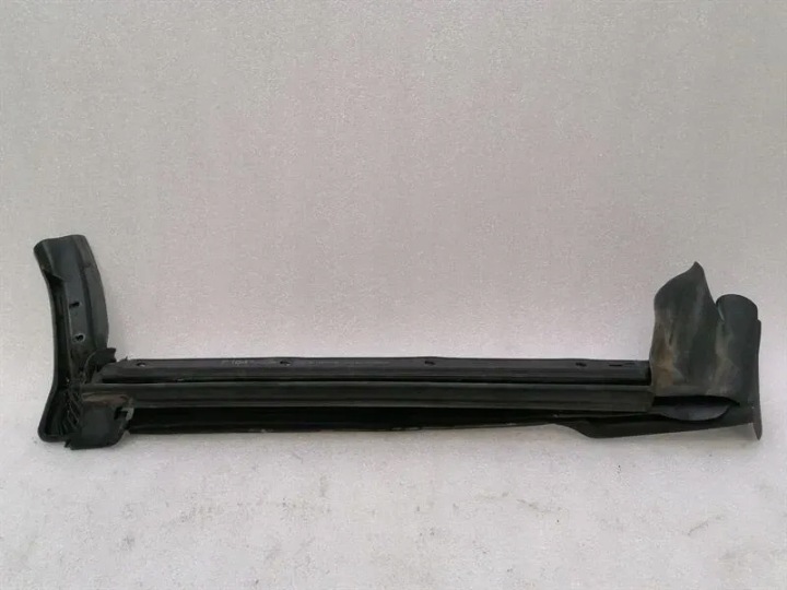 фото №6, Ferrari portofino f164 door уплотнитель 771599 left seals