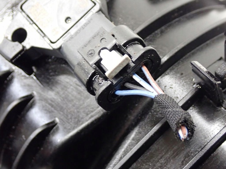 фото №10, Коллектор всасывающий оригинал 05c129709j skoda scala 1.0 tsi dus 24r