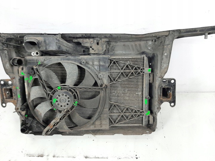 фото №14, Skoda roomster 1.4tdi 09r pas переднее радиатор вентилятор kpl 6q0121207n