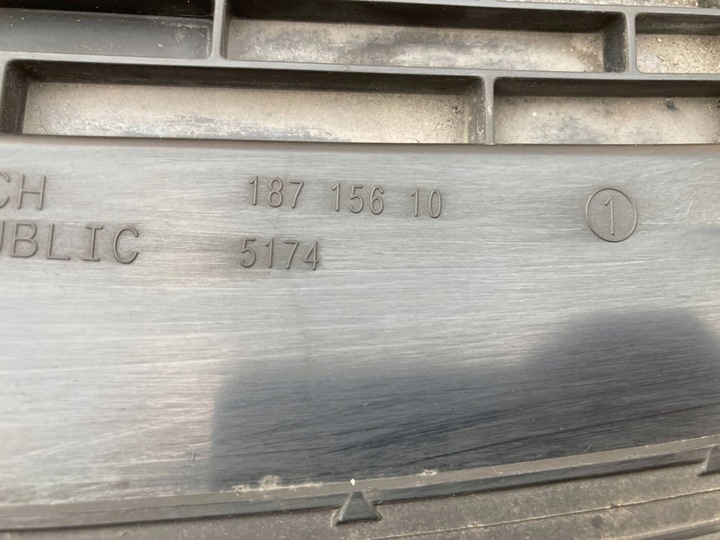 фото №14, Bmw g26 ролета впуск повітря жалюзі бампера нижня оригінал.