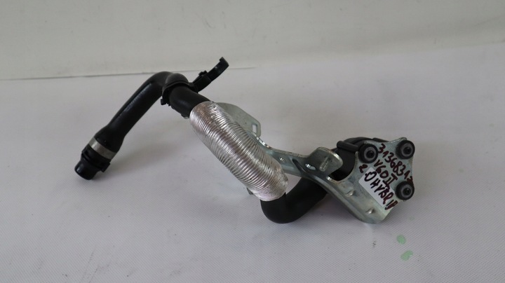 фото №5, Volvo v60 ii 2.0 t6 plug in гібрид шланг насос води 31368312, 31368146