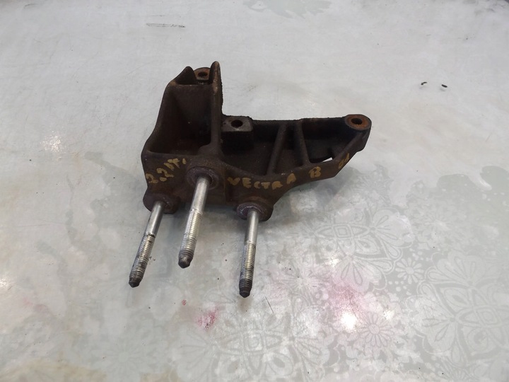 фото №1, Vectra b рестайлинг 2,2dti лапи двигателя