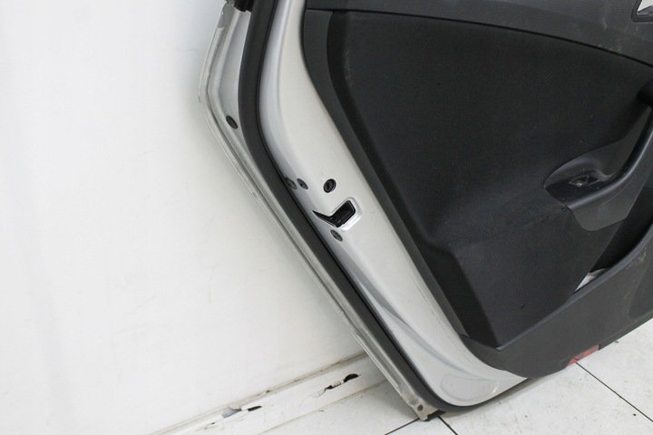 фото №10, Дверь левая задние левый зад volkswagen vw passat b6 универсал 2005r- la7w