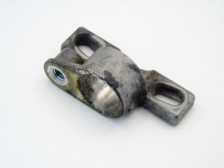 фото №1, Крепление датчик вала 1.8 b sci mondeo 3 mk3