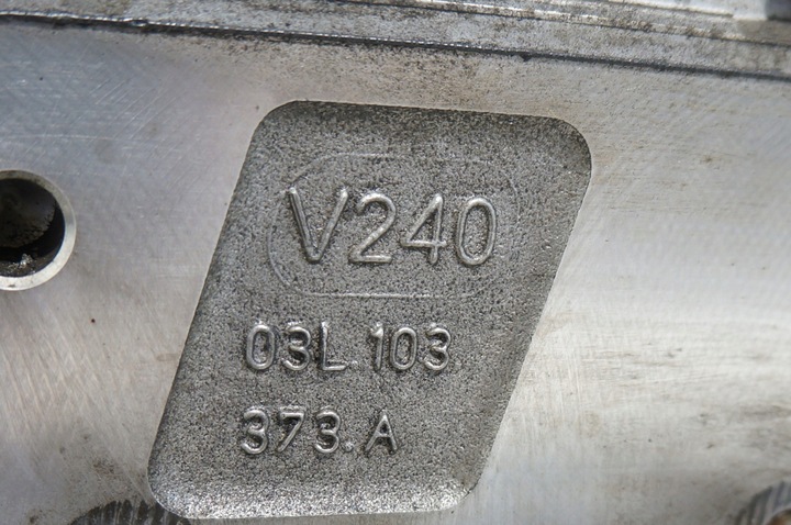 фото №7, Головка vw golf tiguan a3 8v 1,6 tdi cay 03l103373a 03l103286a