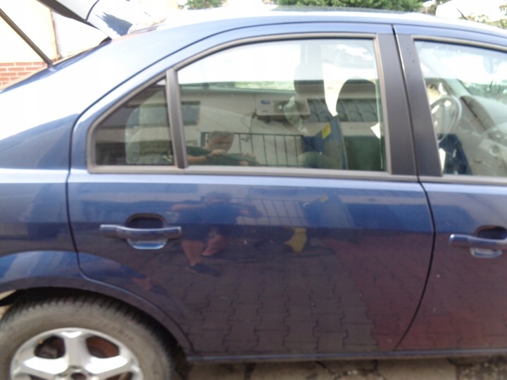 фото №10, Кришка багажника ford mondeo mk3 iii хетчбек 2006rok. лак e2