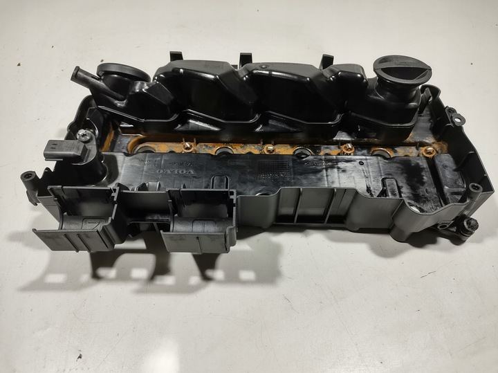 фото №5, Volvo v40 15r - кришка клапанів 31430348