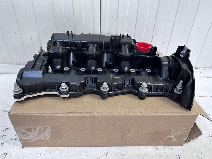 фото №9, Range rover 3.0 td 306dt кришка клапанів колектор правий