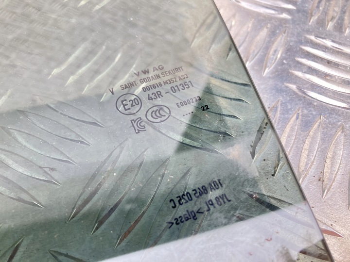 фото №2, Стекло дверь левый зад vw id.3 id 3 2022 r