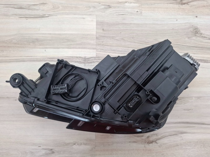 фото №11, Фара, фара правое перед audi a4 s4 b9 8w 8w0941034, полный led.