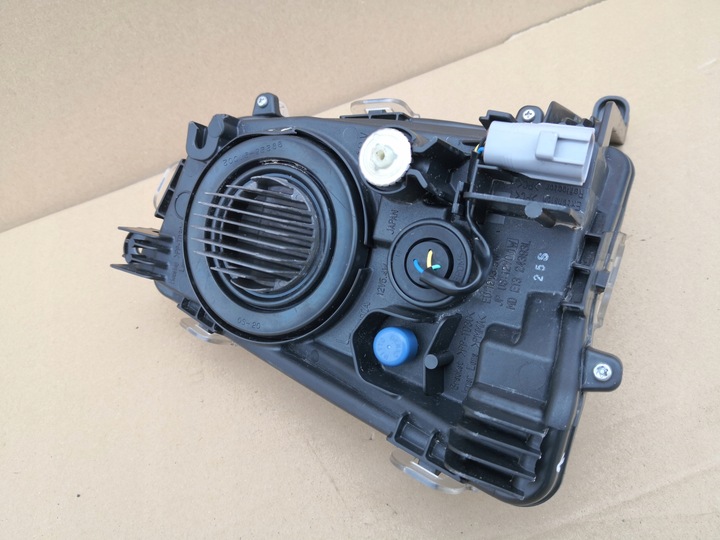 фото №9, Toyota prius iv 15- галоген переднее левый led drl