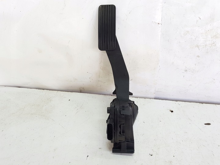 фото №9, Педаль газа потенциометр opel оригинальный номер 13373777