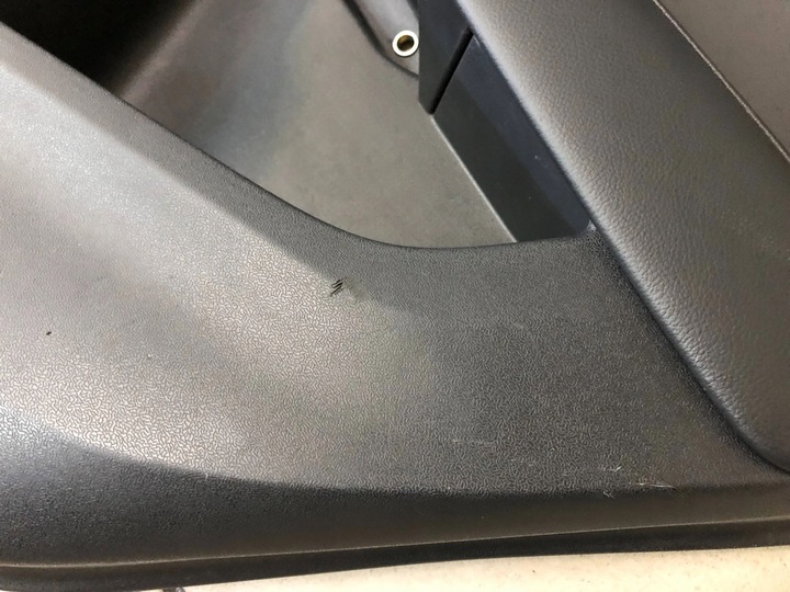 фото №11, Боковина двері правий зад 1319941 volvo v40 ii 12-19